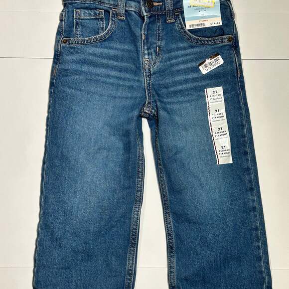 Cat & Jack Other - NWT Cat & Jack Toddler Girls' Relaxed Straight Leg Jeans Medium Wash Size 2T